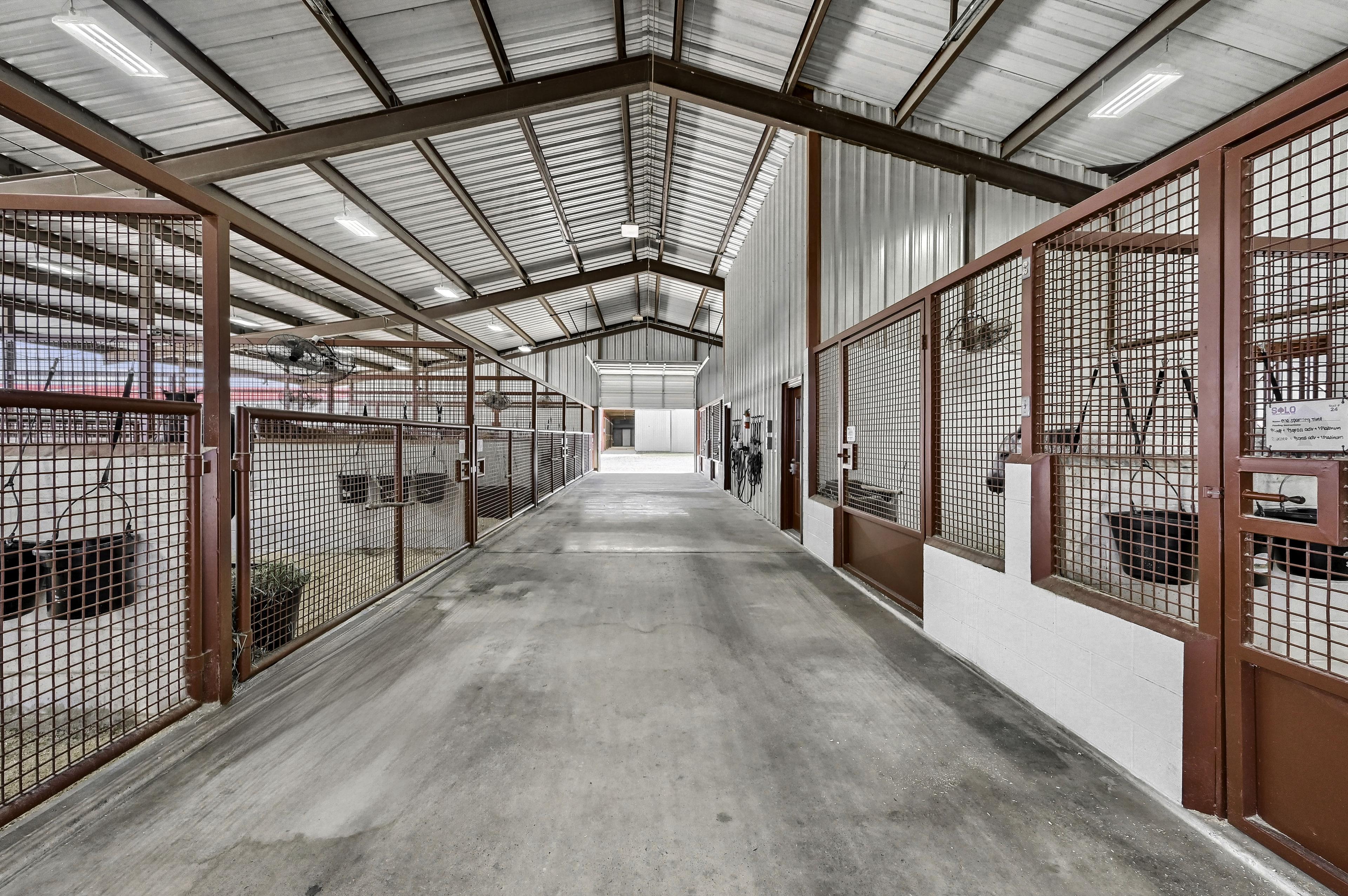 The mare barn aisle in red steel at Solo Select North