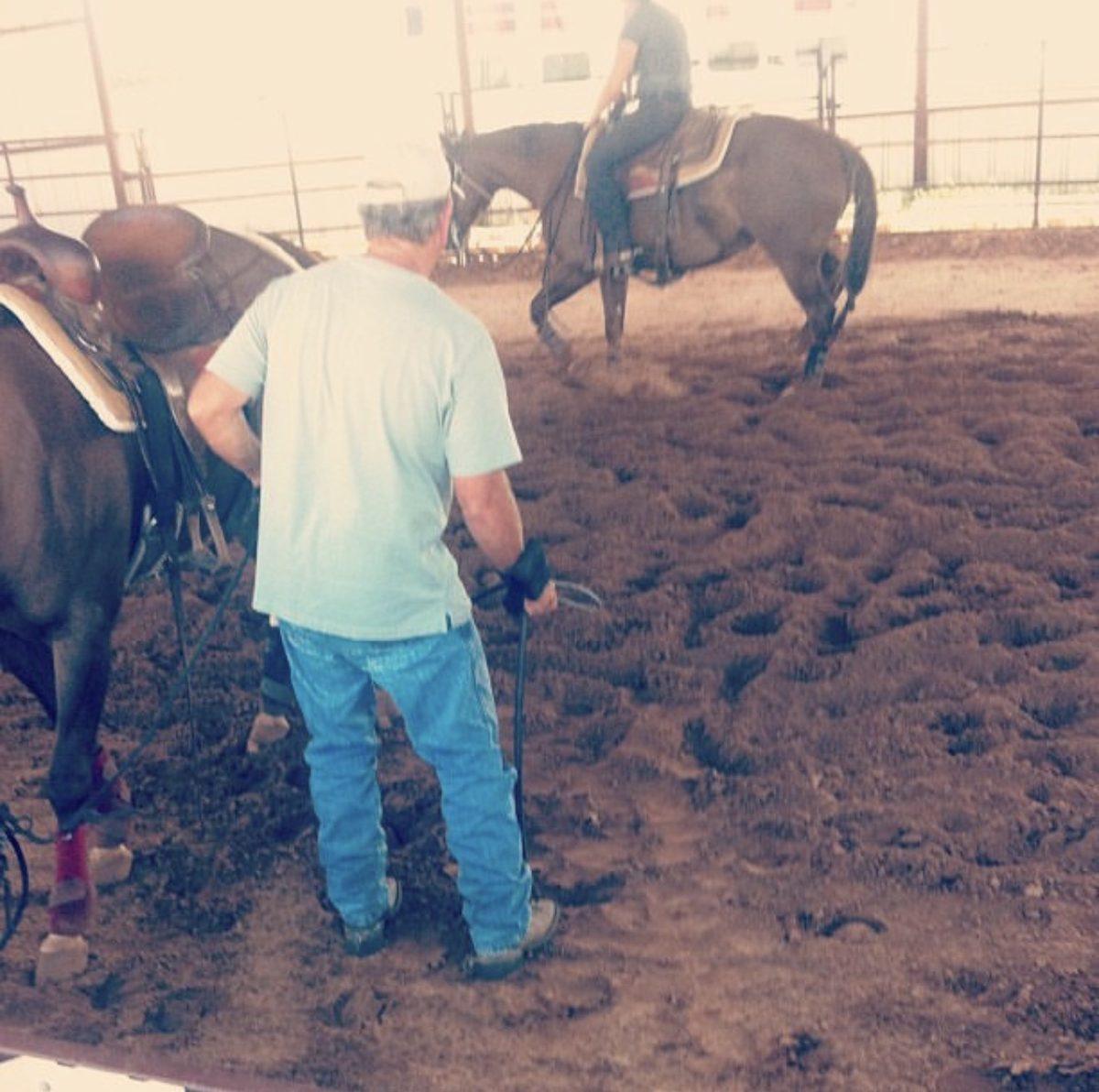 Don Crumpler working a horse in the cutting pen